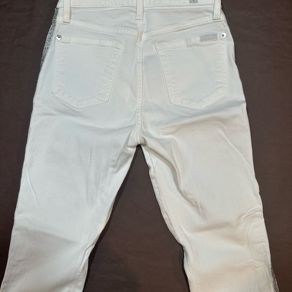 7 FOR ALL MANKIND WHITE SKINNY JEANS WITH SILVER ACCENT - Picture 7 of 8